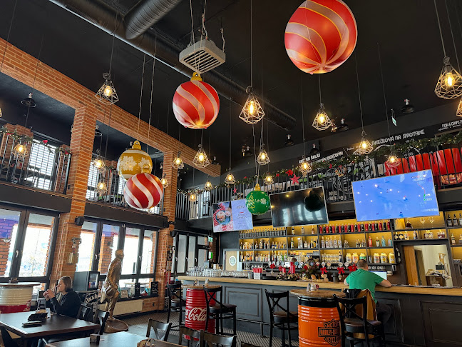 Mamut Pub - Gastronómia a pohostinstvo