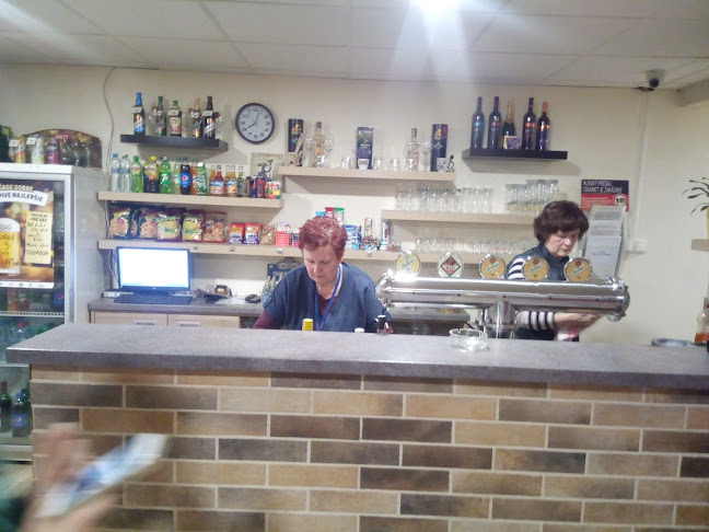 Opinii despre Lena bar în Komárno - Gastronómia a pohostinstvo