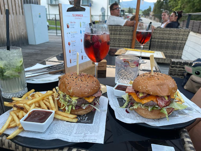 Comentarii opinii despre Bernard Pub Maladinovo