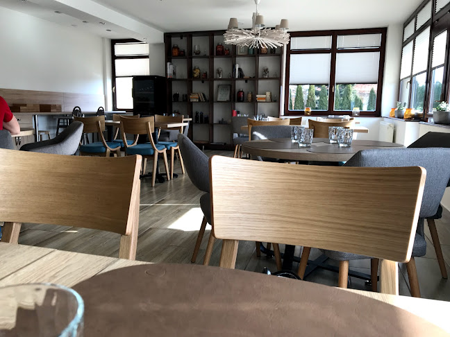 Comentarii opinii despre Moment - bistro & ubytovanie