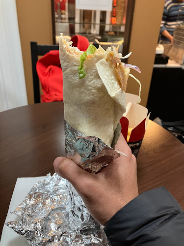 Comentarii opinii despre Watan Kebab & Pizza hala fond