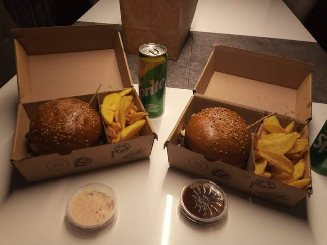 Comentarii opinii despre Dobrý kebab Vráble