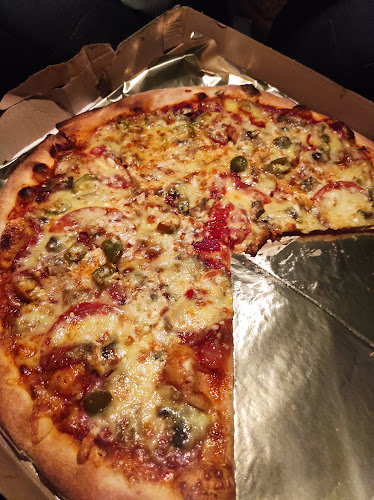 Opinii despre Hause pizza în Záturčie - Gastronómia a pohostinstvo