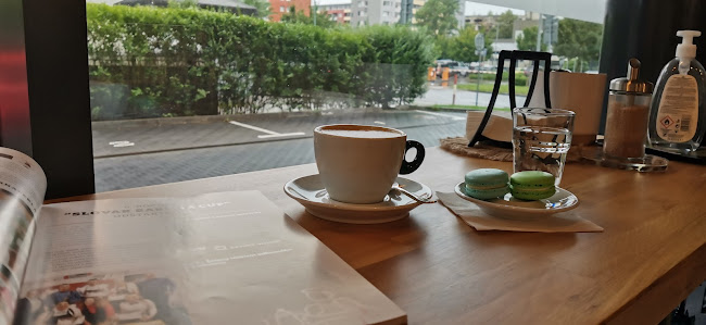 Jolka - kaviareň a pražiareň kávy / cafe & coffee roastery - Gastronómia a pohostinstvo
