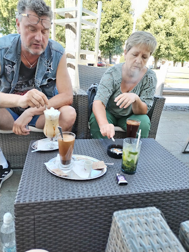 Caffé Trieste - Gastronómia a pohostinstvo