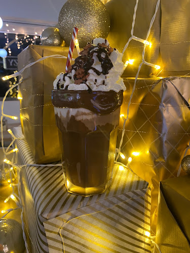 BIZY Cafee & Lounge - Nové Zámky