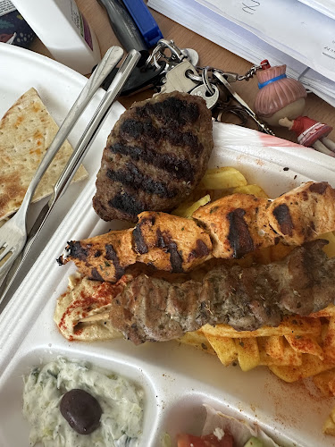 Comentarii opinii despre ZEUS GREEK STREET FOOD