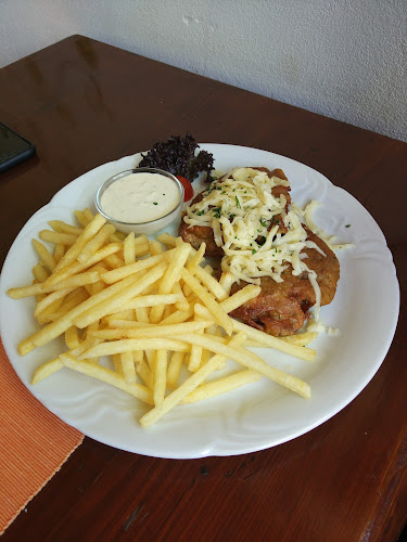 Reštaurácia MUŠKÁT - Gastronómia a pohostinstvo