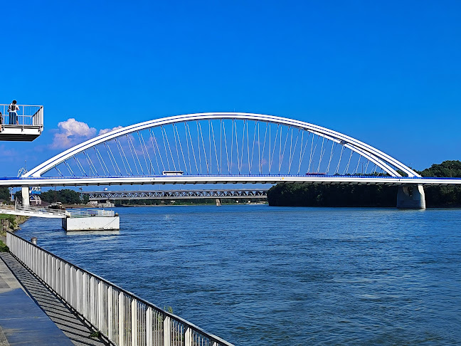 Fajnorovo nábrežie, 811 02 Bratislava