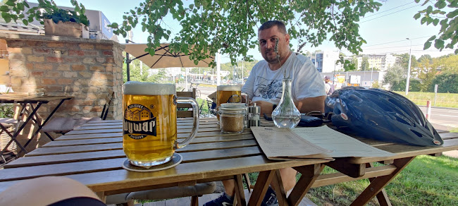 Kontajner na Riviére II - Bratislava