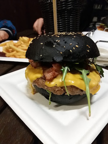 Opinii despre Riders Burgers & Grill în Kalná - Gastronómia a pohostinstvo