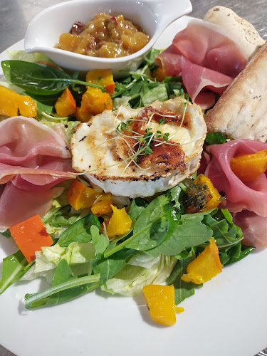 Comentarii opinii despre Chilli Pizza Pub