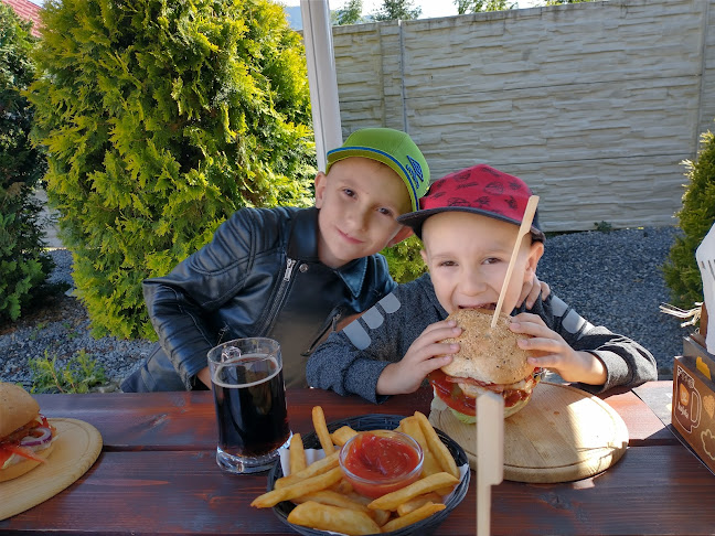 M. R. Štefánika 357, 013 03 Varín