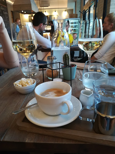 Antona Bernoláka 2203/8, 010 01 Žilina