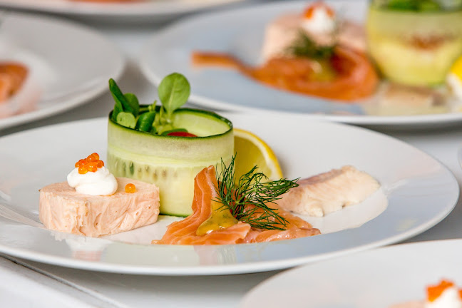 Opinii despre SHARKAM B&B CATERING s.r.o. în Petržalka - Gastronómia a pohostinstvo