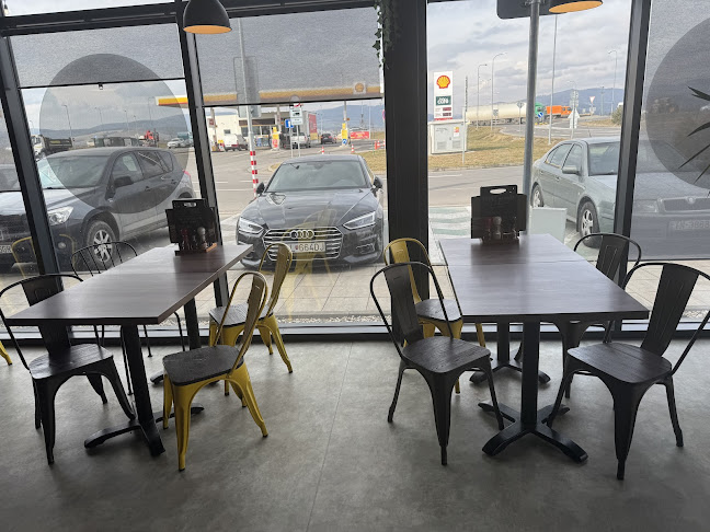 Opinii despre Yellow Point Bistro în Dubnica nad Váhom - Gastronómia a pohostinstvo