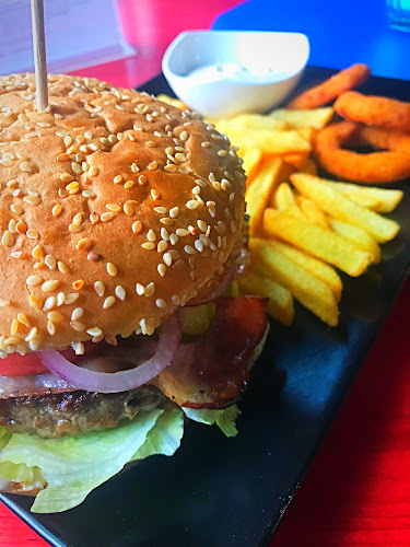 Reštaurácia Bunker Burger - Nové Mesto