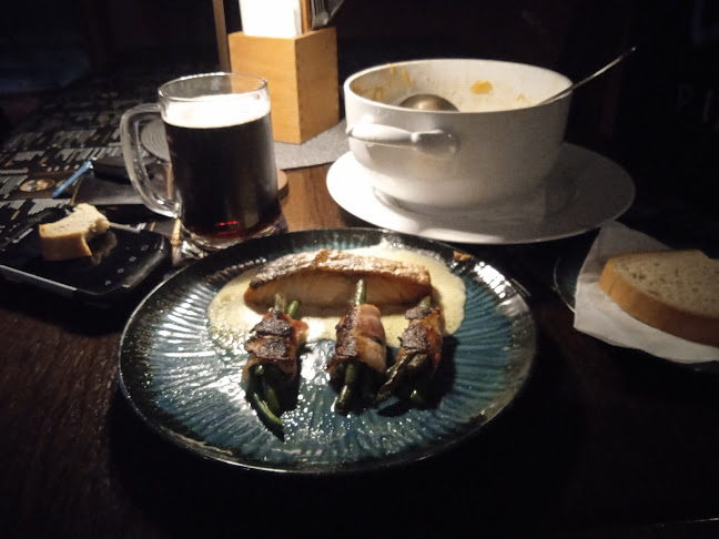 LOZANO Pizzeria & Pub