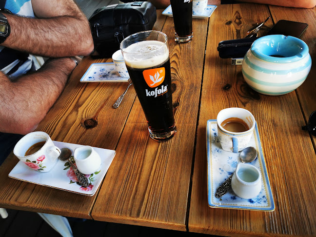 Bostonia Brunch & Lunch