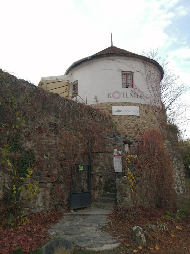 Rotunda Wine Bar - Gastronómia a pohostinstvo