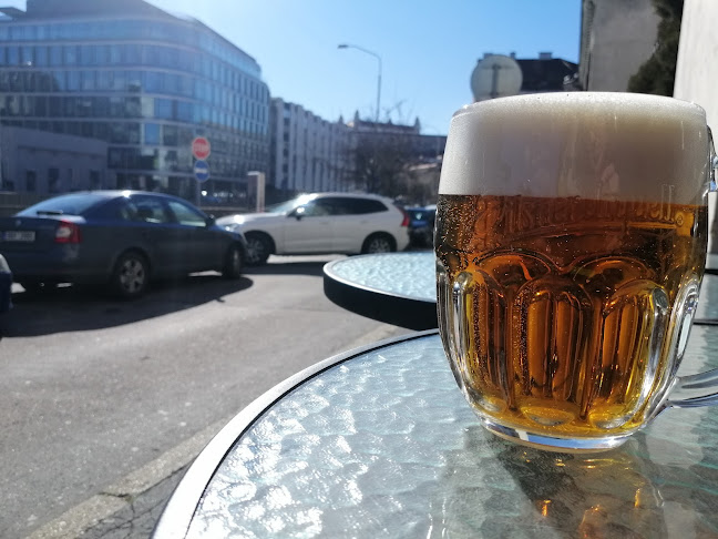 Eleven cafe&lounge bar - Gastronómia a pohostinstvo