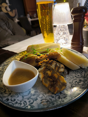 Opinii despre Muzika Restaurant în Bojnice - Gastronómia a pohostinstvo