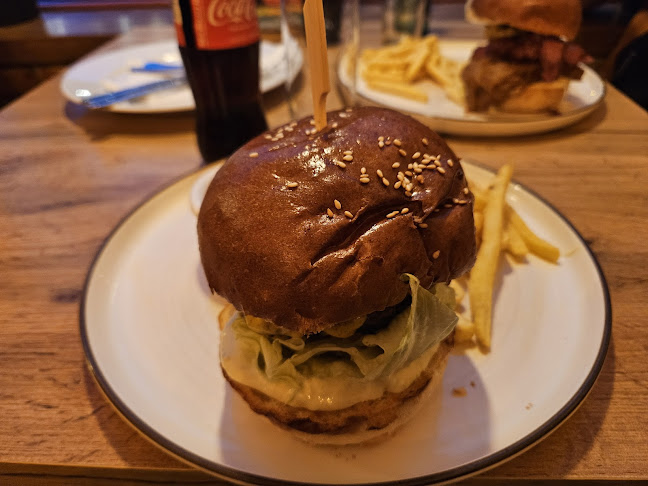 Reštaurácia Zbrojnoš - Gastronómia a pohostinstvo