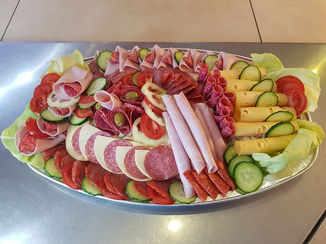 Opinii despre Fast Food Seray în Štúrovo - Gastronómia a pohostinstvo