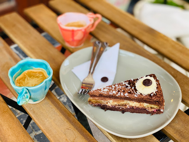 Opinii despre Kaviareň Poetika în Banská Bystrica - Gastronómia a pohostinstvo