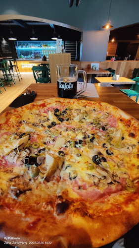 MÁJ - piváreň, pizza, BBQ - Žilina