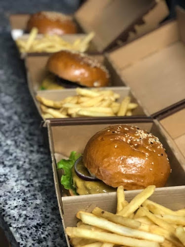 Comentarii opinii despre Burgeráreň