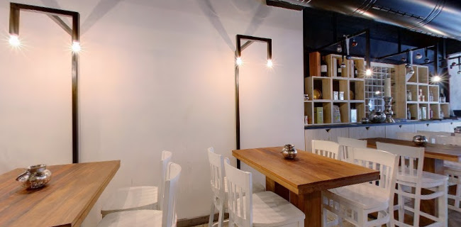 Comentarii opinii despre Carnevalle