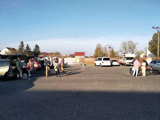 Opinii despre Lokálny trh Vajnory în Vajnory - Gastronómia a pohostinstvo