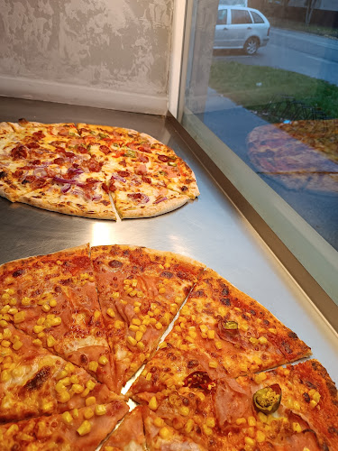 Komárňanská 56, 947 01 Hurbanovo