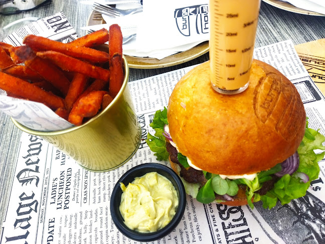 Burger House Práznovce