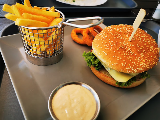 Opinii despre PRIMA FOOD & CAFFEE în Horný dvor - Gastronómia a pohostinstvo