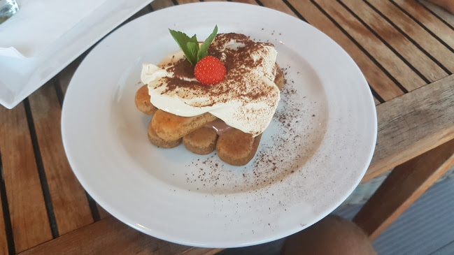 Pribinova 4244/8, 811 09 Staré Mesto