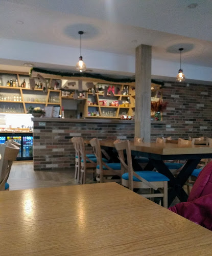 Opinii despre Kaviareň Letá în Skalité - Gastronómia a pohostinstvo