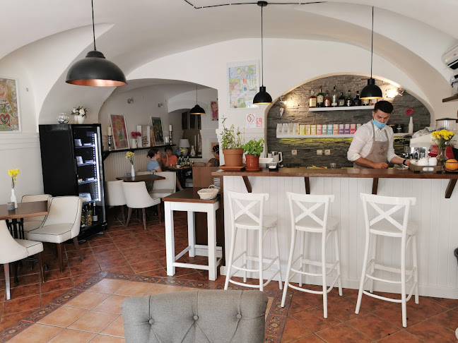 F6 CAFE - Zlatá Baňa