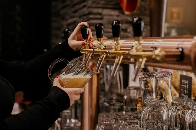 Piváreň Slavia - Gastronómia a pohostinstvo