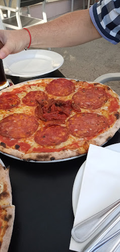 Pizzeria Leone - Gastronómia a pohostinstvo