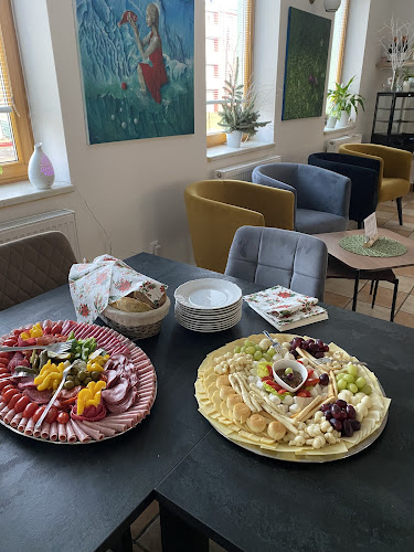 Opinii despre Marischa CAFFE BAR în Zákopčie - Gastronómia a pohostinstvo