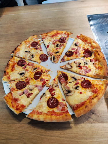 Vermex LOKAL pizza & grill /Stropkov/ - Gastronómia a pohostinstvo