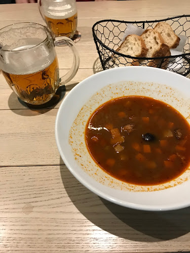 Comentarii opinii despre Pilsnerka Novum