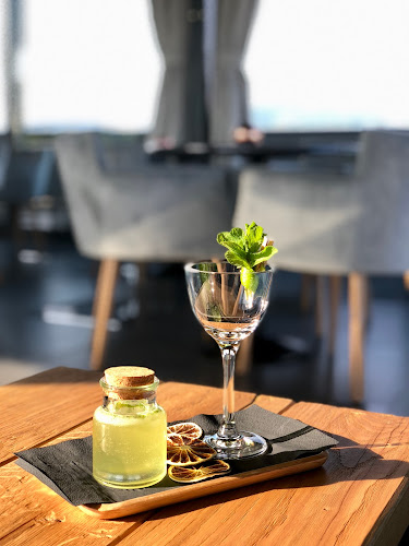 Opinii despre TATRALINE BAR & COFFEE în Demänová - Gastronómia a pohostinstvo