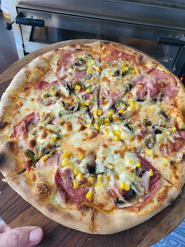 Opinii despre Maxim Pizza Trenčín în Trenčín - Gastronómia a pohostinstvo