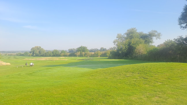 Reštaurácia na Golfe - Skalica