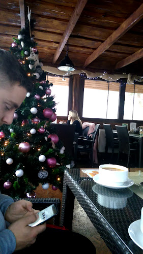 Restaurant "Deja Vu" - Gastronómia a pohostinstvo