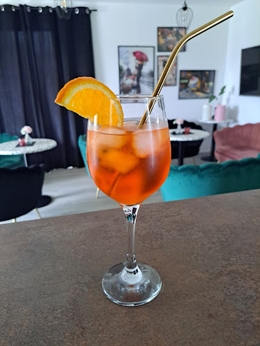 Hlavná, 020 01 Streženice