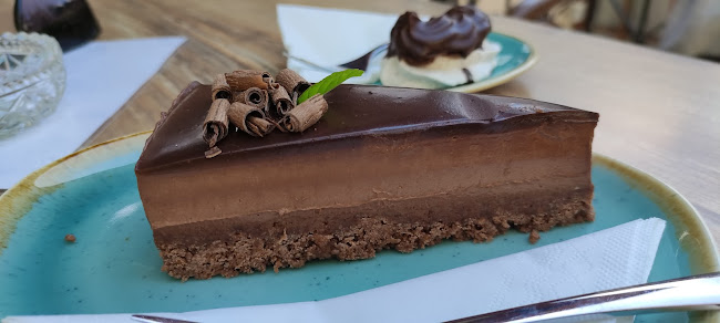 Opinii despre Cukrkandel Patisserie în Banská Štiavnica - Gastronómia a pohostinstvo